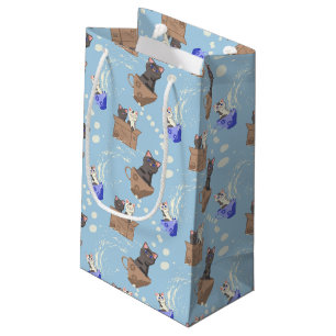 Petit Sac Cadeau Chats en boîte et gouttes de lait sur bleu