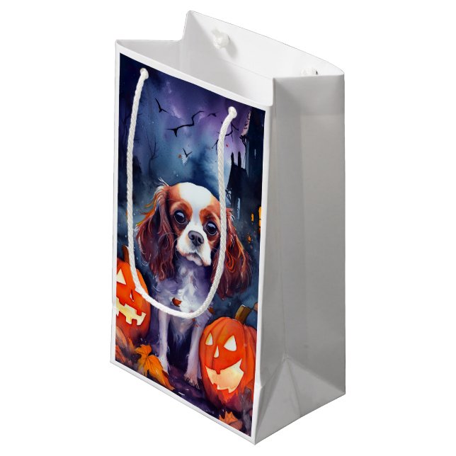 Petit Sac Cadeau Citrouilles Cavalier King Charles Spaniel Hallowee (Devant Angle)
