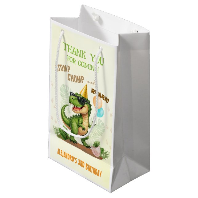 Petit Sac Cadeau Dinosaur Birthday - Stomp Chomp Roar T-Rex Birthda (Devant Angle)