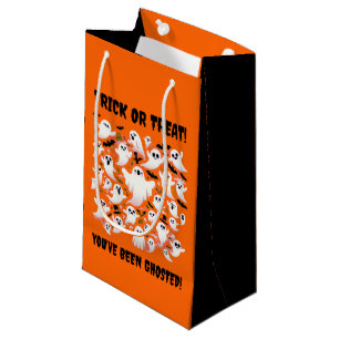 Petit Sac Cadeau Drôle, tu as été hébergé ! Des fantômes en vol