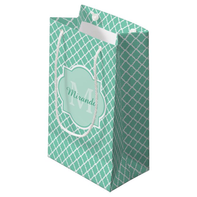Petit Sac Cadeau Élégant Monogramme De Quatrefoil Vert Mint Avec No (Devant Angle)