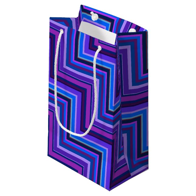 Petit Sac Cadeau Escaliers à rayures bleues et violettes (Devant Angle)