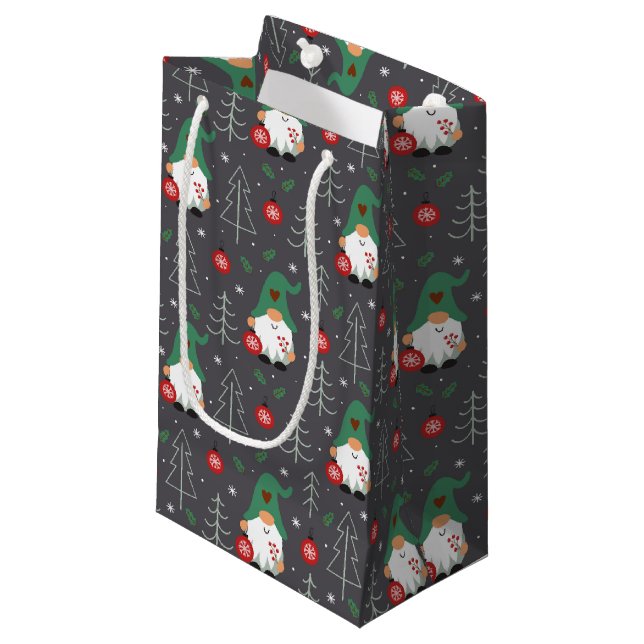 Petit Sac Cadeau Green Gnome Arbre de Noël Motif (Devant Angle)