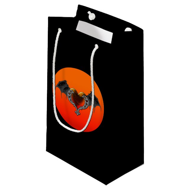 Petit Sac Cadeau Halloween Goth Orange Heart & Bat Wings Cadeau (Devant Angle)