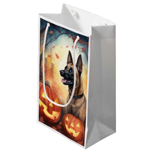 Petit Sac Cadeau Halloween Malinoi Belge Avec Peur Citrouille (Devant Angle)