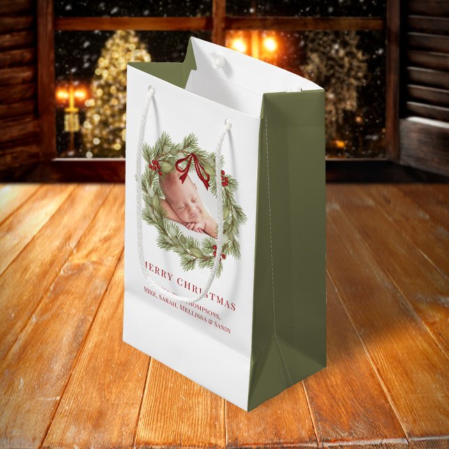 Petit Sac Cadeau Joyeux Noël Photo Aquarelle Verdure Wreath (Merry Christmas wreath photo greenery gift bag, )
