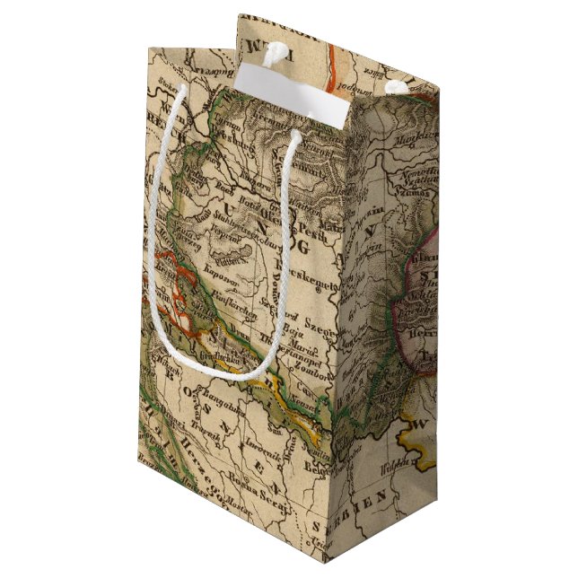 Petit Sac Cadeau L'Europe de l'Est (Dos Angle)