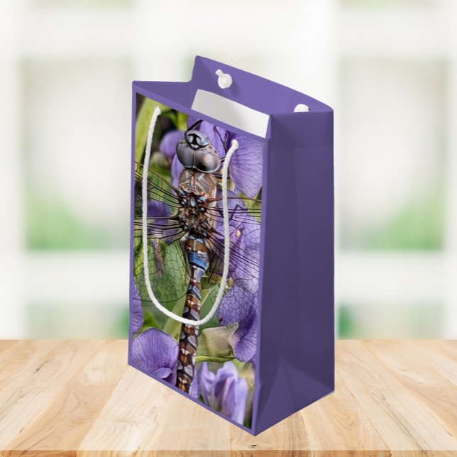 Petit Sac Cadeau Libellule Darner aux Yeux Bleus sur Fleur (In Situ)