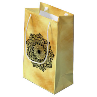 Petit Sac Cadeau Mandala noir sur fond or doux