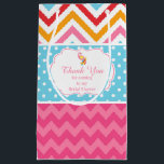 Petit Sac Cadeau Merci de Fête des mariées Peacock rose Chevron<br><div class="desc">Un magnifique sac cadeau Peacock Pink Chevron Fête des mariées Merci à présenter à vos amis ou invités pendant qu'ils quittent votre fête. Un souvenir réfléchi de l'occasion. Le texte peut être modifié selon vos besoins. Graphiques de JW Illustrations. (18)</div>