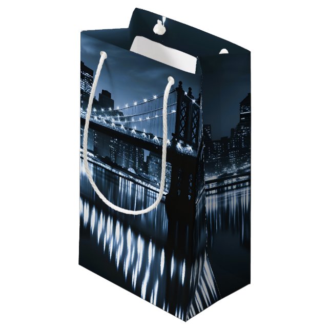 Petit Sac Cadeau Monochrome New York Skyline (Devant Angle)