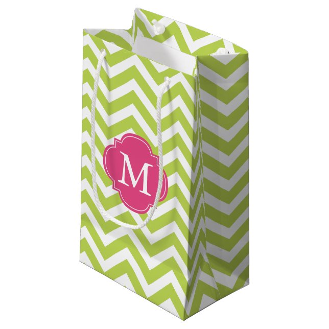 Petit Sac Cadeau Monogramme de Motif de Zigzag vert et rose chaud (Devant Angle)