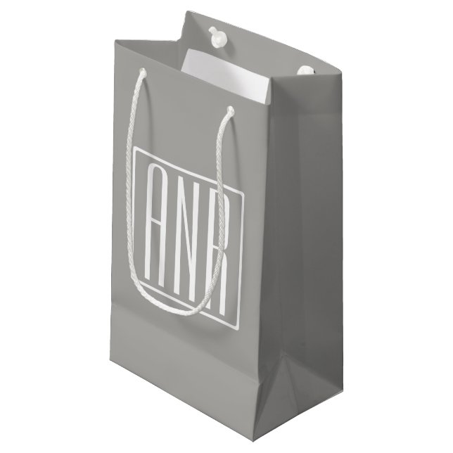 Petit Sac Cadeau Monogramme initial | Blanc sur gris clair (Devant Angle)