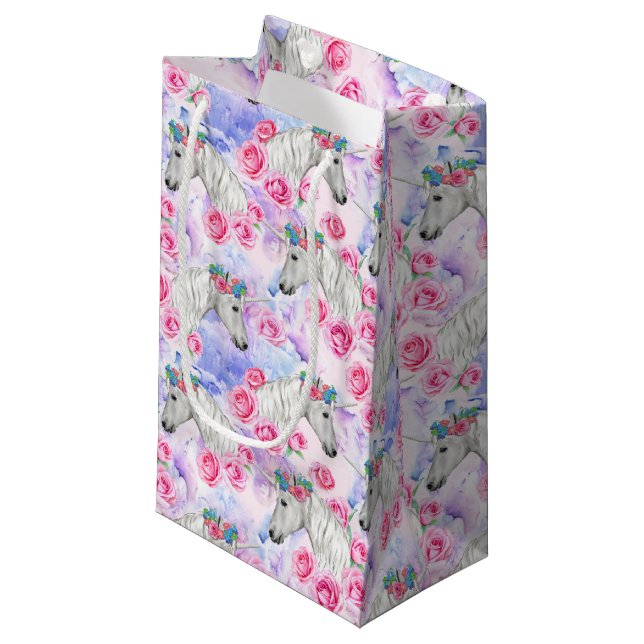 Petit Sac Cadeau Motif de licornes et de roses (Devant Angle)
