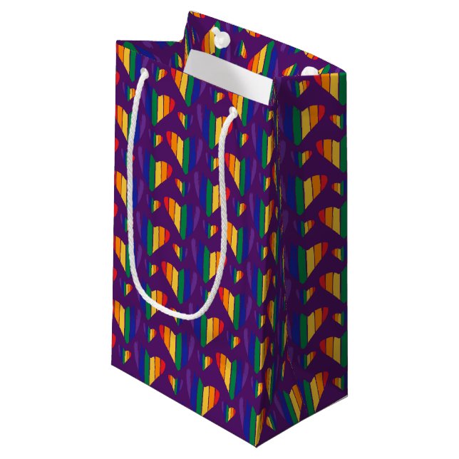Petit Sac Cadeau Motif Rainbow Hearts (Devant Angle)