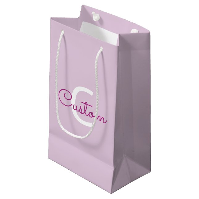 Petit Sac Cadeau Nom de script & monogramme | Magenta & Violet clai (Devant Angle)