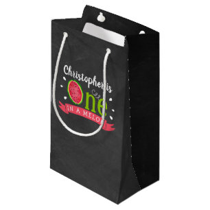 Petit Sac Cadeau One In A Melon Chalkboard 1er anniversaire