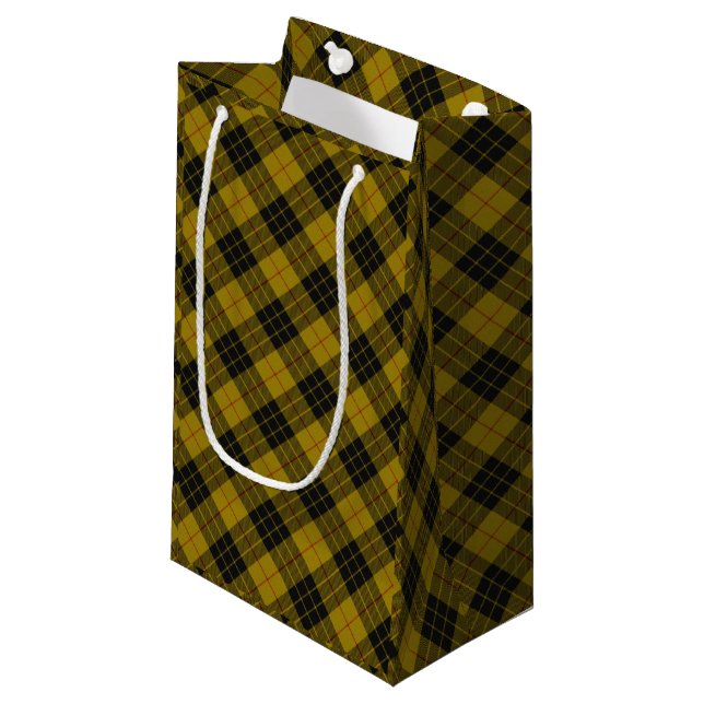 Petit Sac Cadeau Plaque noire jaune tartan MacLeod (Devant Angle)