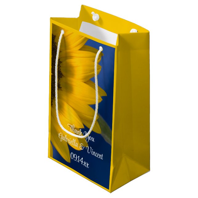 Petit Sac Cadeau Tournesol jaune sur Mariage Merci bleu (Devant Angle)