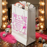 Petit Sac Cadeau Trousse de Survie pour Enterrement de Vie de Jeune<br><div class="desc">Lancez un acte d'ouverture impeccable avec ces sacs de cadeaux de la trousse de survie de showgirl pour enterrement de vie de jeune fille à Las Vegas ! Parfaits pour un « dernier hurrah » à couper le souffle, ces charmants sacs de cadeaux présentent des illustrations chic et rétro d'une...</div>