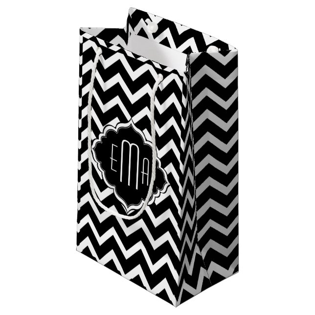 Petit Sac Cadeau Zigzag géométrique Monogramme noir & blanc Chevron (Devant Angle)