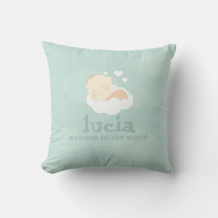 Petit sur un oreiller nuage, Nouveau bébé jeté ore
