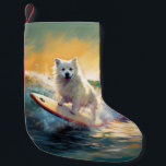 Petite Chaussette De Noël American Eskimo Beach Surf Peinture<br><div class="desc">Plongez dans le monde ludique de l'aventure canine avec cette peinture captivante. Un chien en ébullition se rend aux vagues, chevauchant habilement le surf sur une plage baisée par le soleil. L'oeuvre d'art vibrante capte magnifiquement l'essence de l'excitation au bord de la plage tandis que le chien court sans crainte...</div>