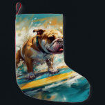 Petite Chaussette De Noël Bulldog Beach Surf Peinture<br><div class="desc">Plongez dans le monde ludique de l'aventure canine avec cette peinture captivante. Un chien en ébullition se rend aux vagues, chevauchant habilement le surf sur une plage baisée par le soleil. L'oeuvre d'art vibrante capte magnifiquement l'essence de l'excitation au bord de la plage tandis que le chien court sans crainte...</div>