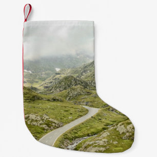 PETITE CHAUSSETTE DE NOËL CHAMP ET MONTAGNE VERTS