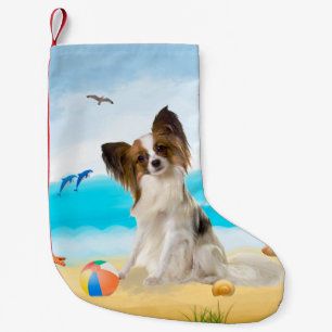 Petite Chaussette De Noël Chien Papillon sur la Plage