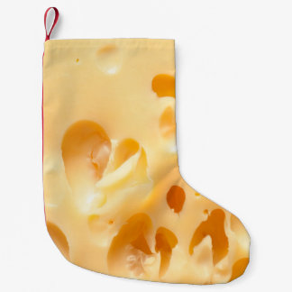 Petite Chaussette De Noël Gros plan de fromage jaune. Ce fichier est nettoyé