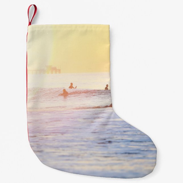 Petite Chaussette De Noël Les surfeurs sur la plage (Devant)