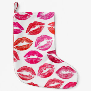 Petite Chaussette De Noël Lèvres rouges, arrière - plan blanc.