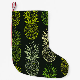 Petite Chaussette De Noël Modèle floral à doodle dessiné à la main. Feuilles