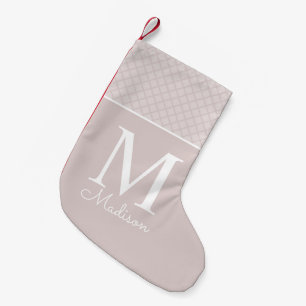 Petite Chaussette De Noël Monogramme de nom à carreaux moderne