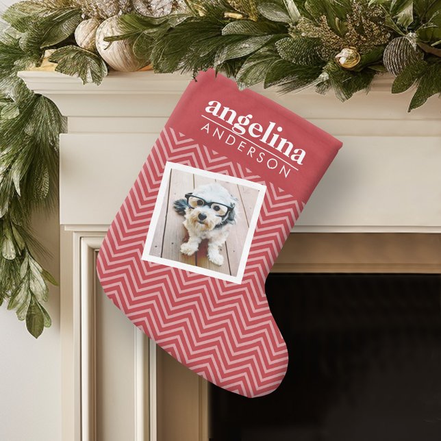 Petite Chaussette De Noël Photo de Chevron Motif et Nom personnalisé (Personalized Christmas Stocking)