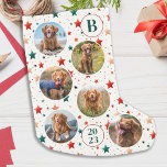 Petite Chaussette De Noël Photo personnalisée Chien animal de compagnie Retr<br><div class="desc">Décorez votre maison et gâtez votre animal de compagnie préféré avec ce collage photo de animal de compagnie super mignon et monogramme de noël stockking dans un arrière - plan de flocon rouge. 12 photos, 6 de chaque côté, pour toutes vos années préférées photos et souvenirs. Vous pouvez faire une...</div>