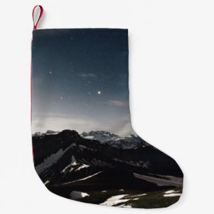 PETITE CHAUSSETTE DE NOËL PHOTOGRAPHIE DU PAYSAGE DE MONTAGNE NOIRE ET BLANC