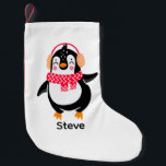 Petite Chaussette De Noël Pingouin de Noël Jolly en écharpe avec des bouffée<br><div class="desc">Ce pingouin adorable et adorable est là pour fondre votre coeur et répandre la joie comme jamais auparavant. Cherchez votre saison de vacances avec ce design,  et laissez-le être la star de vos festivités !</div>