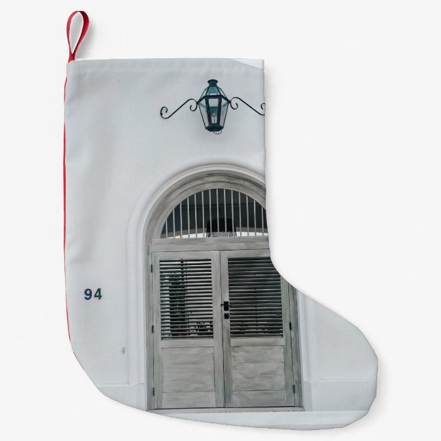 PETITE CHAUSSETTE DE NOËL PORTE EN BOIS GRIS FERMÉE SOUS LA LUMIÈRE NOIRE (Devant)