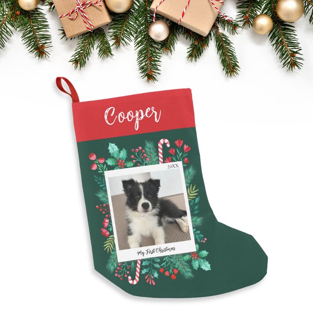 Petite Chaussette De Noël Première photo et nom de Noël du chiot (Puppy's First Christmas Photo and Name Small Christmas Stocking)