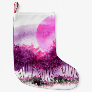 Petite Chaussette De Noël silhouette rose et violette des arbres contre le d