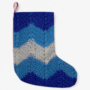 Petite Chaussette De Noël tissu tricoté avec figures rayées bleu et blanc