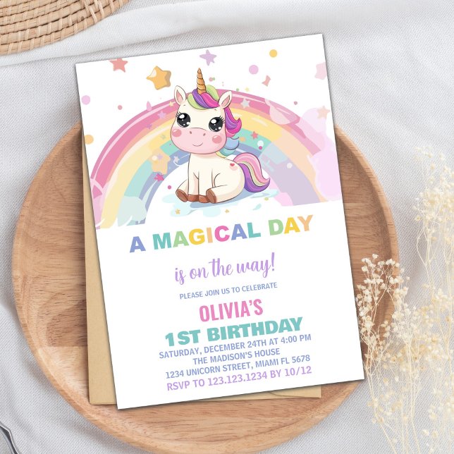 Petite licorne arc-en-ciel Invitations d'anniversa (Little Rainbow Unicorn Birthday Invitations)