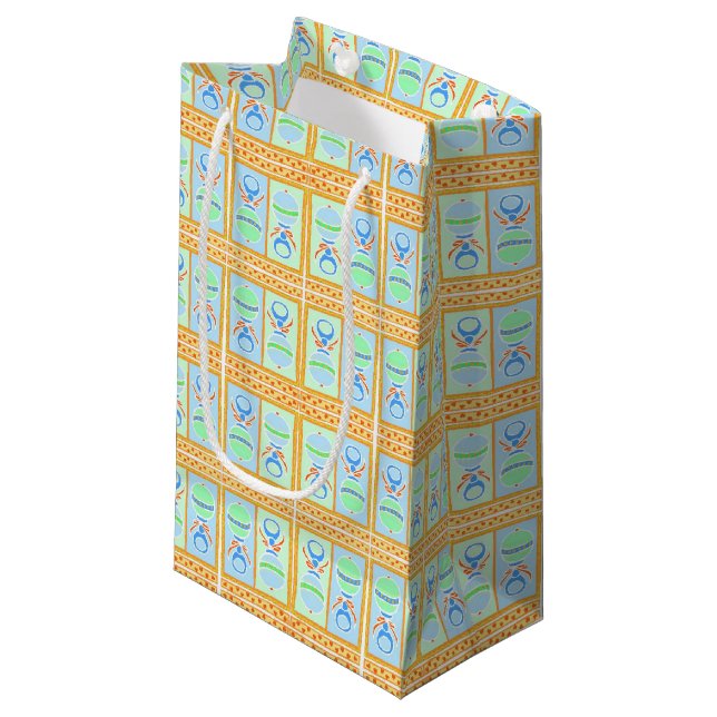 Petite sac cadeau pour bébés hochets (Devant Angle)