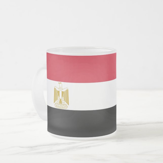 Petite tasse de verre dépoli avec drapeau d'Egypte (Devant gauche)