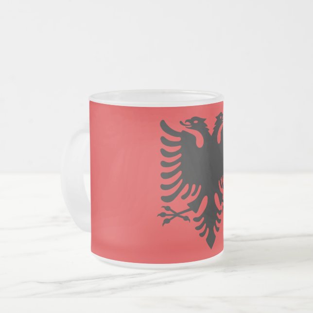 Petite tasse en verre dépoli - drapeau de l'Albani (Devant gauche)