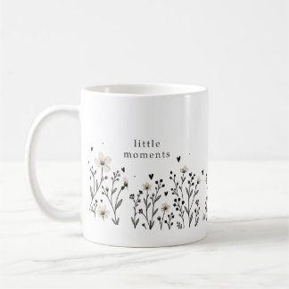 Petite tasse Moment avec de délicates fleurs sauva