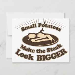 Petites pommes de terre font paraître le steak plu