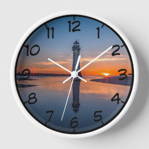 Phare À Sunrise Wall Horloge
